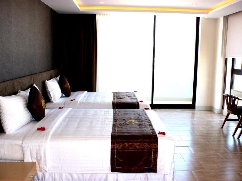 เดซี่ โฮเต็ล นาตรัง Hotel ญาจาง ภายนอก รูปภาพ