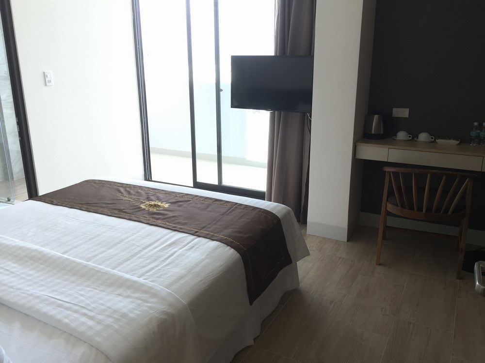 เดซี่ โฮเต็ล นาตรัง Hotel ญาจาง ภายนอก รูปภาพ