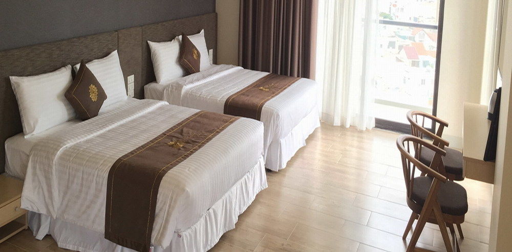 เดซี่ โฮเต็ล นาตรัง Hotel ญาจาง ภายนอก รูปภาพ