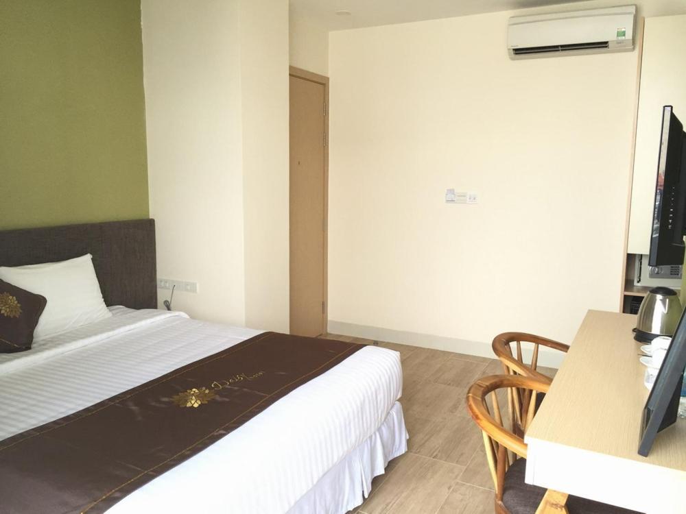 เดซี่ โฮเต็ล นาตรัง Hotel ญาจาง ภายนอก รูปภาพ