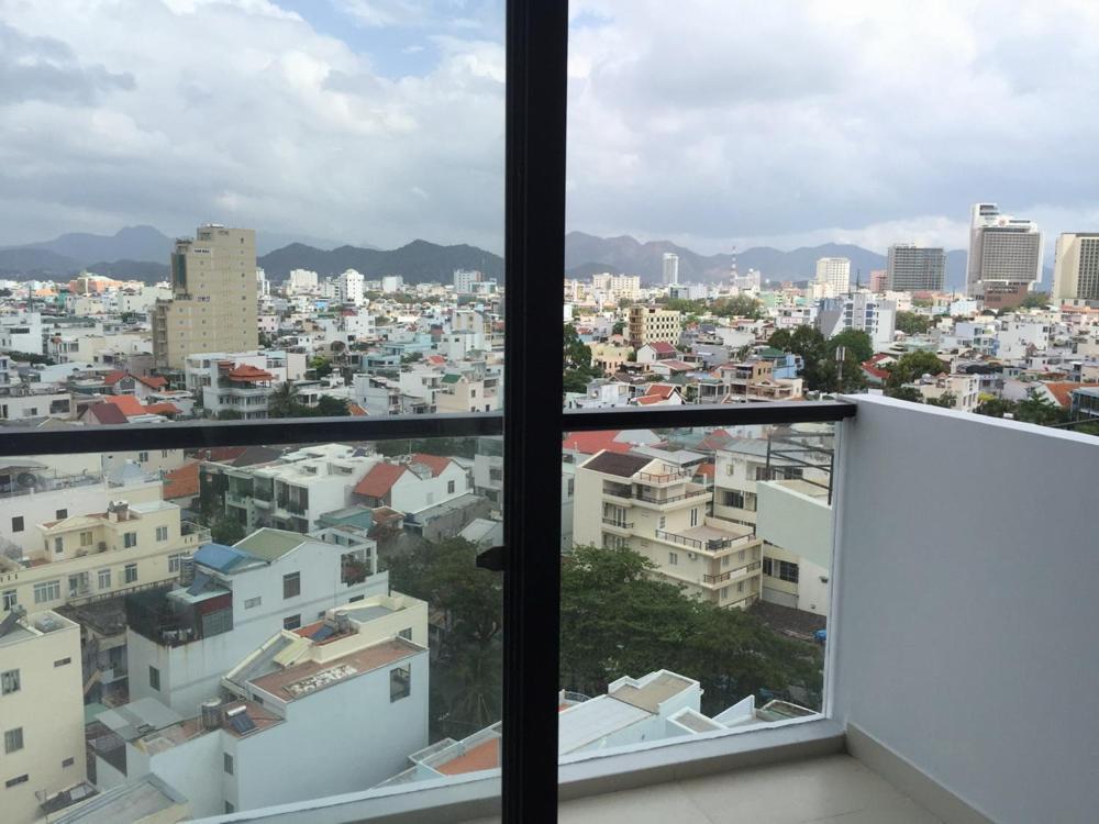 เดซี่ โฮเต็ล นาตรัง Hotel ญาจาง ภายนอก รูปภาพ