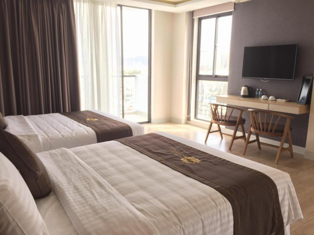 เดซี่ โฮเต็ล นาตรัง Hotel ญาจาง ภายนอก รูปภาพ